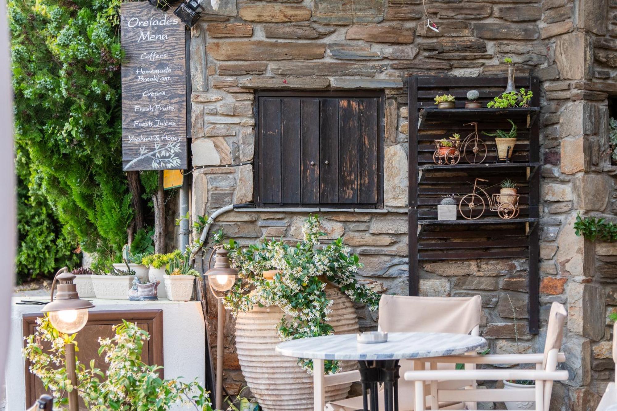 Oreiades Guesthouse Parthenón Exteriör bild